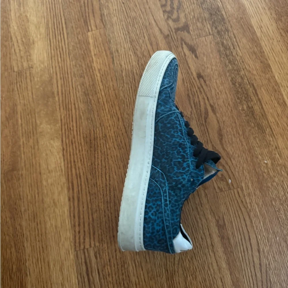 P448 Blue Leopard Print Sneakers - Picture 5 of 10